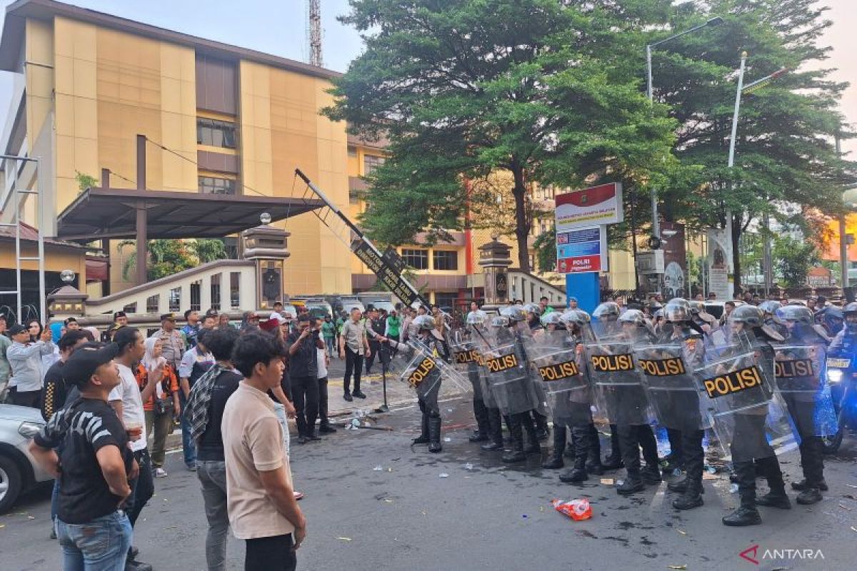 Solusi untuk: Polres Jaksel perkuat kesiapan hadapi potensi teror lewat Sispam Mako