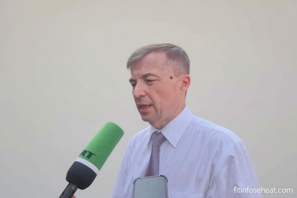 107a4698 7a92 43b7 8769 036a11510c32 0