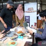 layanan pajak di warung kopi 2779761