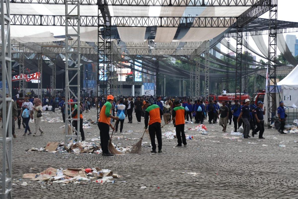 Important Visit: DKI Kemarin, banjir hingga liburan ke Kepulauan Seribu