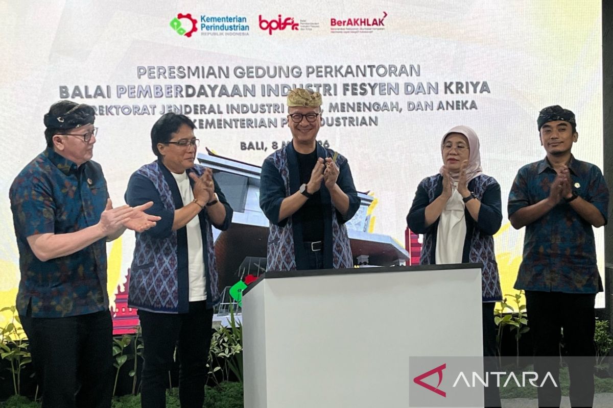 Latest Program: Kemenperin tekankan fesyen-kriya industri strategis perkuat pemerataan
