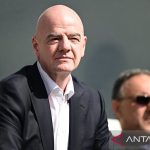 thumbs b c d8057208398ebf74bf208d4501656b78