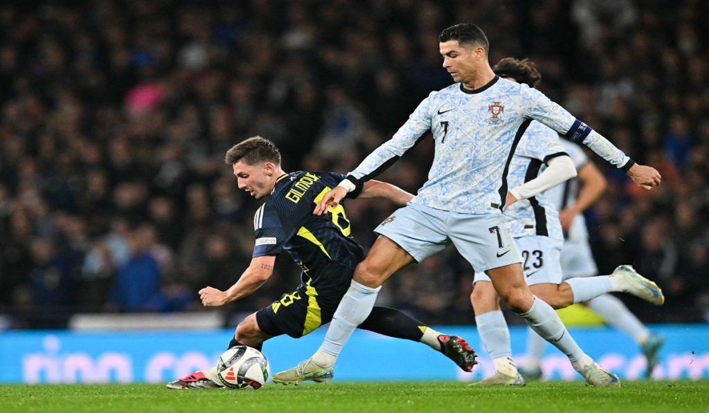 FBL-EUR-NATIONS-SCO-POR