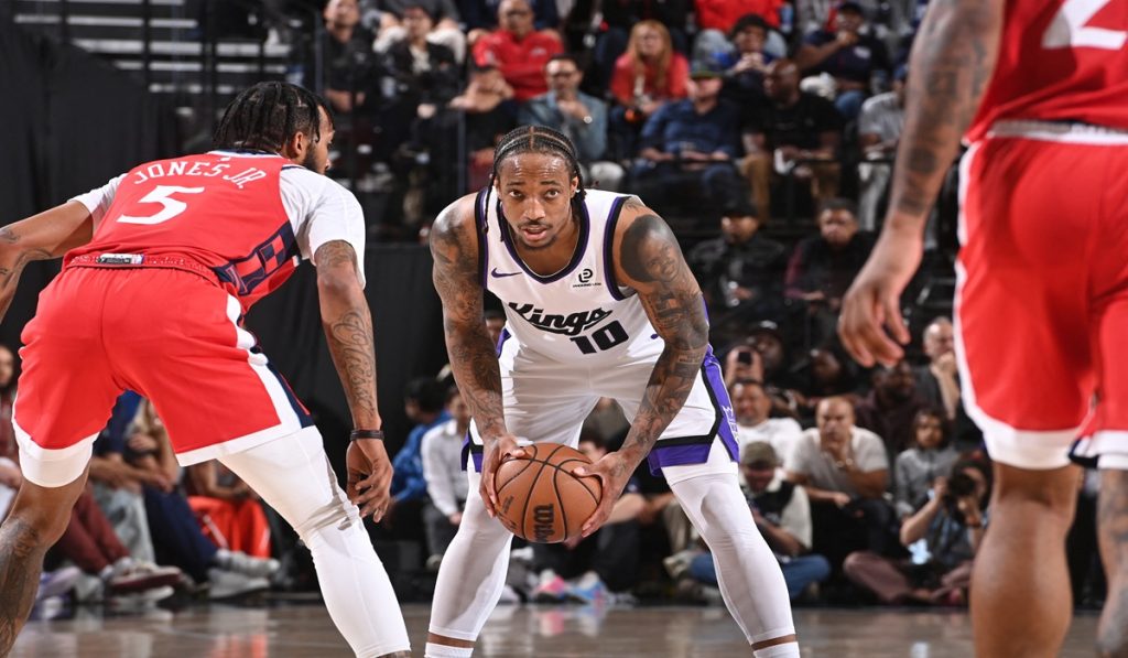 Sacramento Kings v Los Angeles Clippers